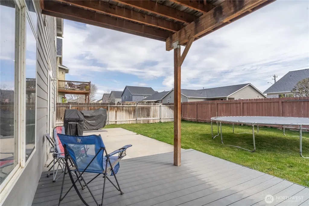 3425 W Glenmoor Drive Moses Lake WA 98837