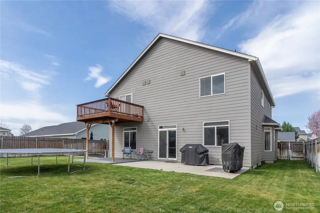 3425 W Glenmoor Drive Moses Lake WA 98837