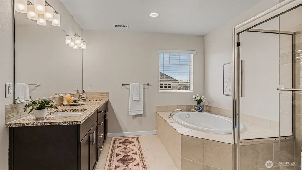 3319 104th Avenue NE Lake Stevens WA 98258