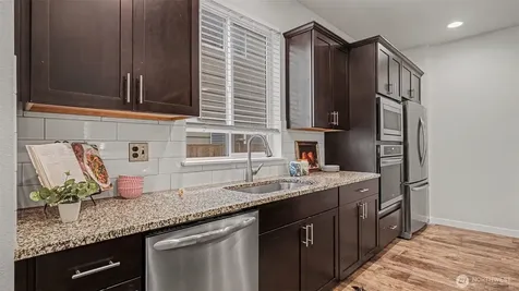3319 104th Avenue NE Lake Stevens WA 98258