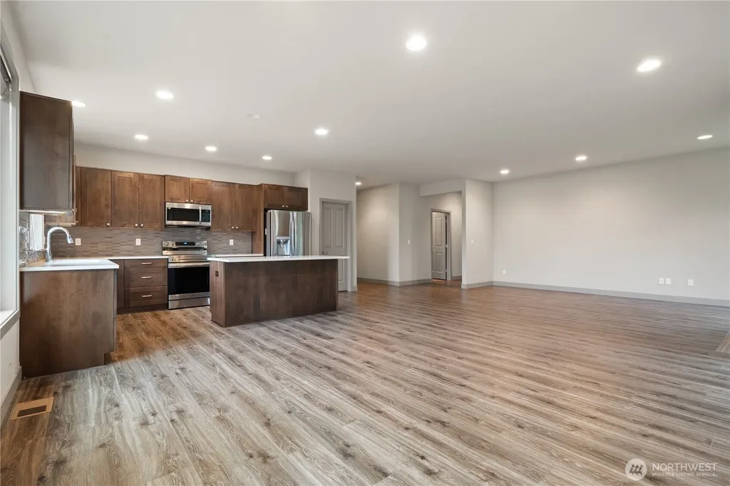 200 Blue Glacier Loop Sequim WA 98382