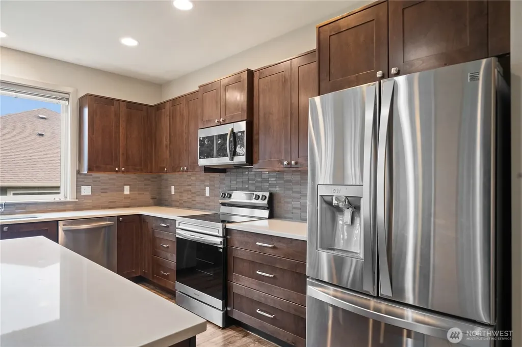200 Blue Glacier Loop Sequim WA 98382