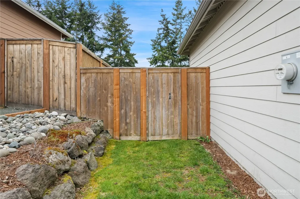200 Blue Glacier Loop Sequim WA 98382