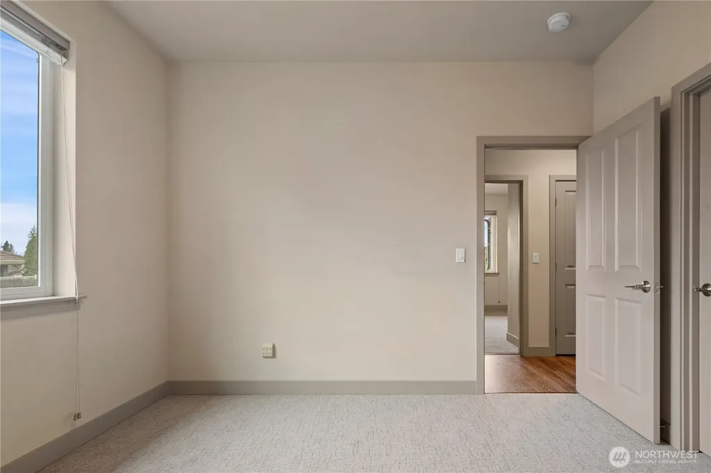 200 Blue Glacier Loop Sequim WA 98382