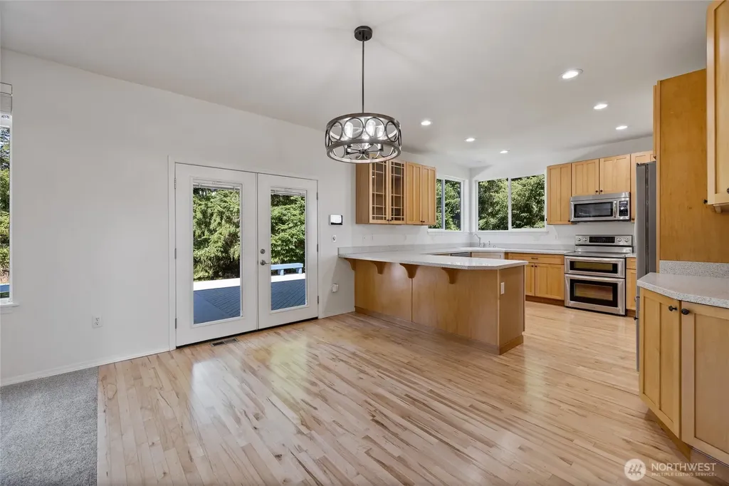 31502 40th Avenue S Roy WA 98580