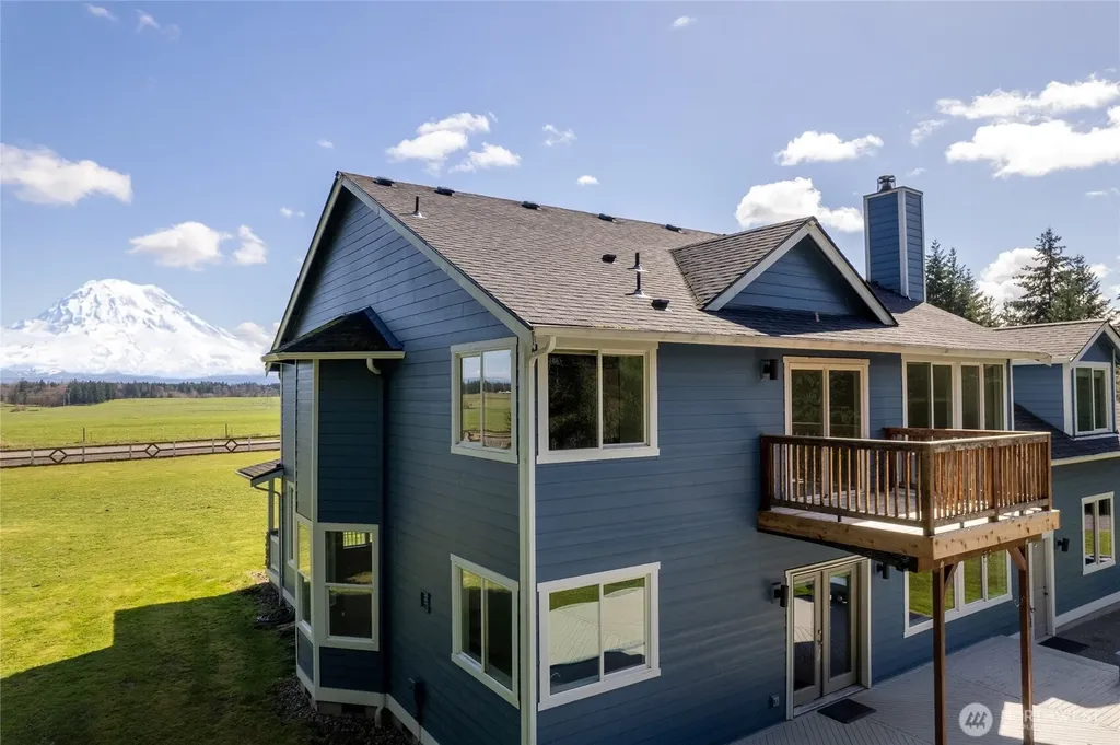 31502 40th Avenue S Roy WA 98580