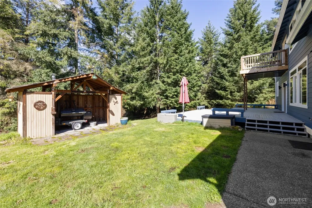 31502 40th Avenue S Roy WA 98580