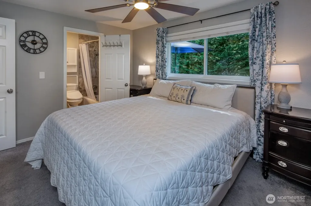 19619 SE 264th Court Covington WA 98042