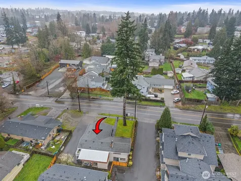2612 204th Street SW Lynnwood WA 98036