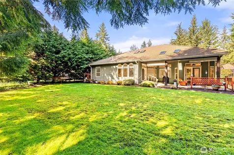 7094 SW Dundee Court Port Orchard WA 98367