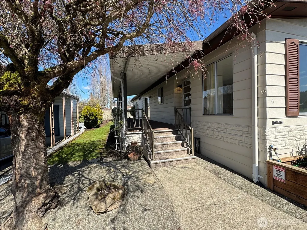 1402 22nd Street NE Auburn WA 98002