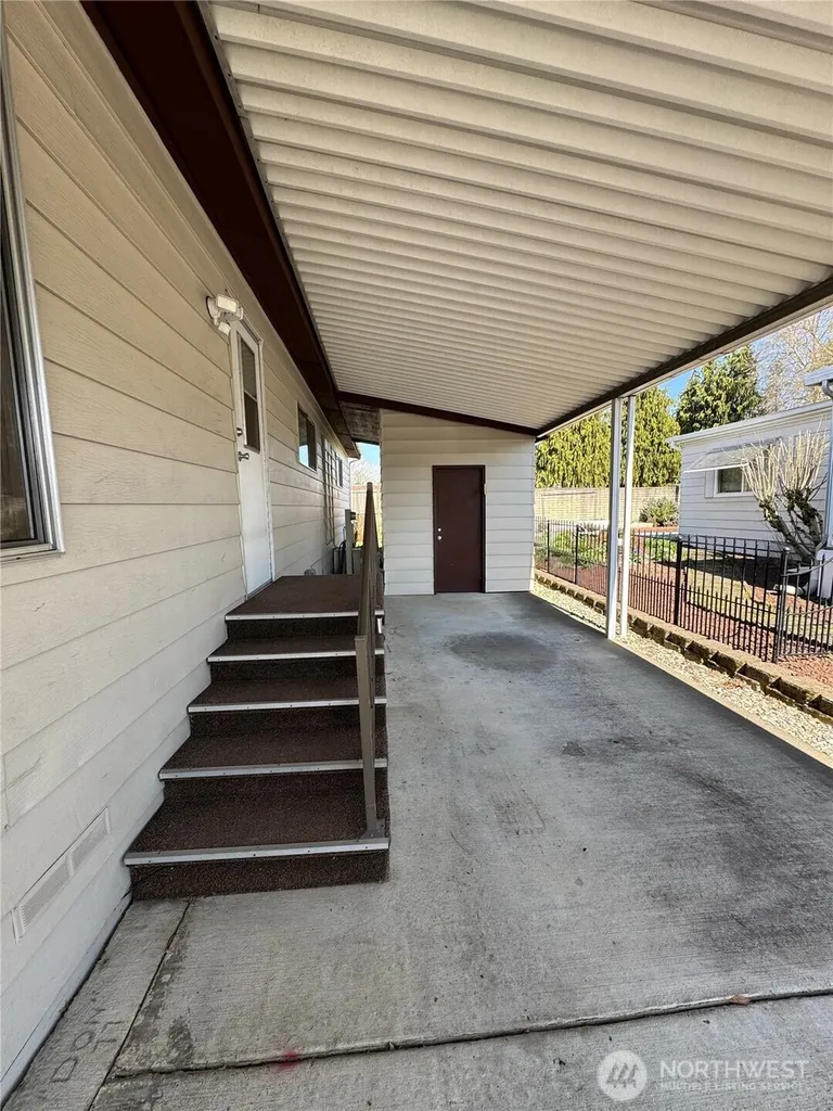 1402 22nd Street NE Auburn WA 98002