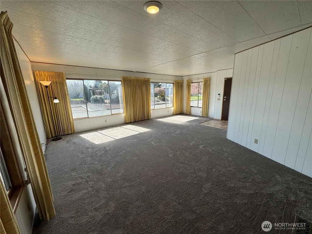 1402 22nd Street NE Auburn WA 98002