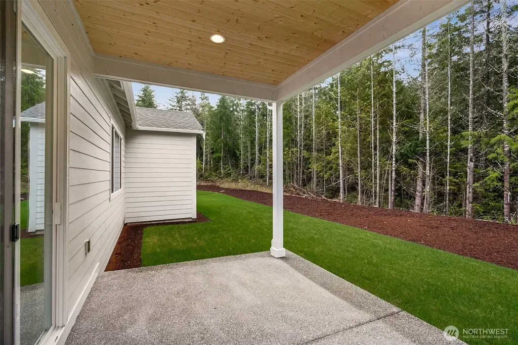 70 Mccartney Peak Lane Port Ludlow WA 98365