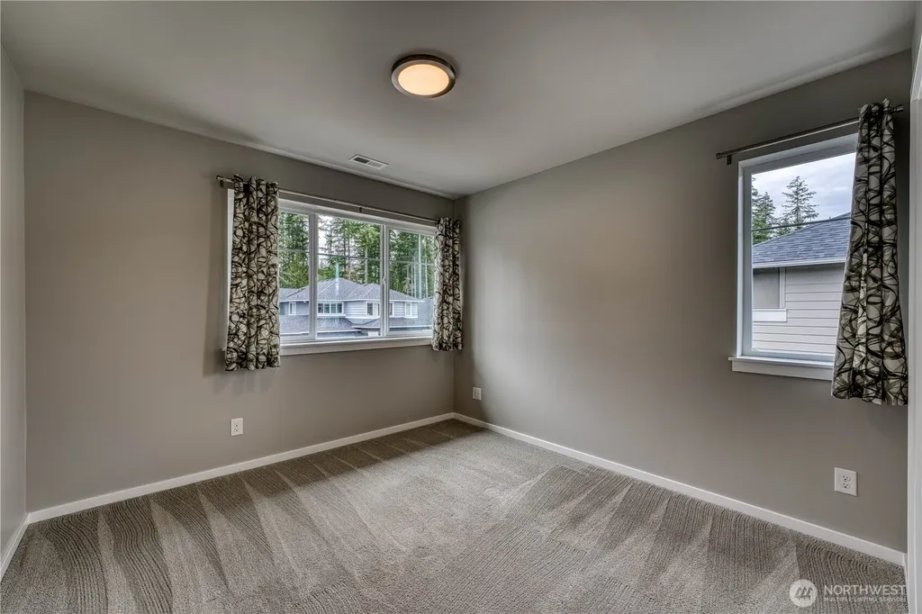 4565 Castleton Road SW Port Orchard WA 98367