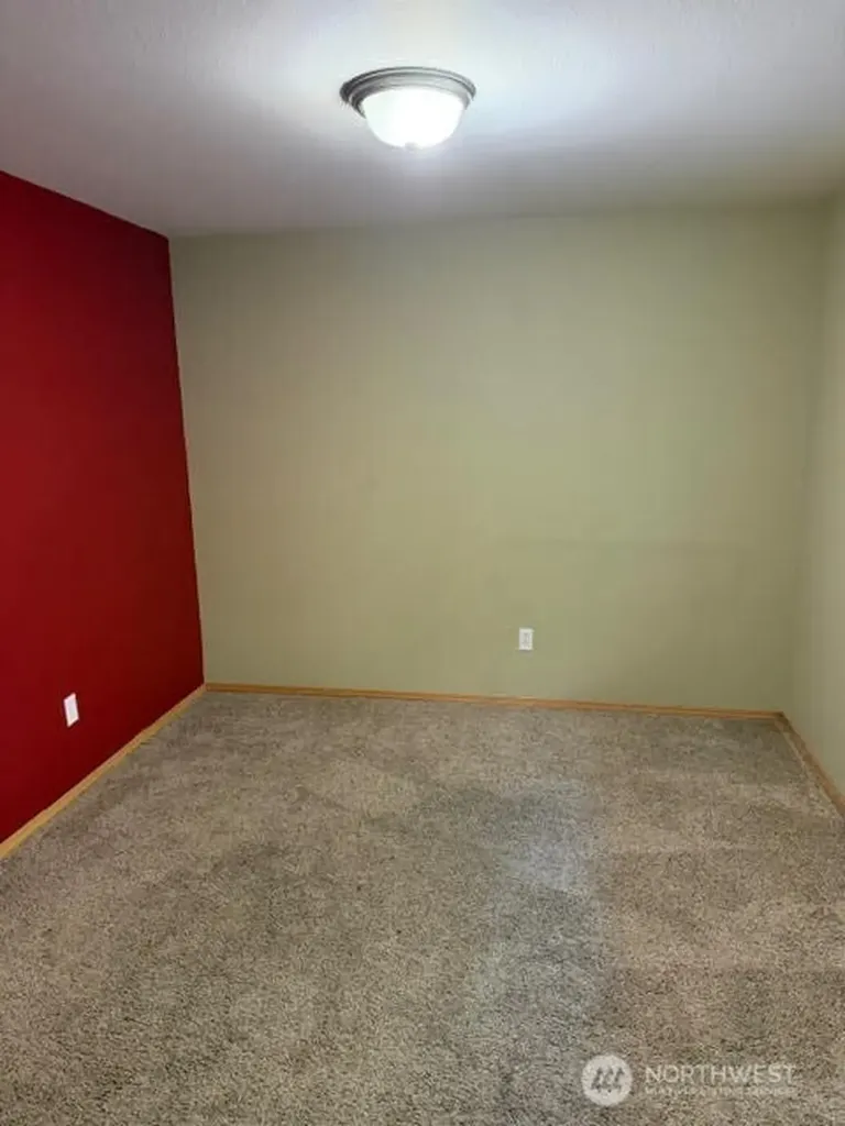 1150 NE Larson Boulevard Belfair WA 98528