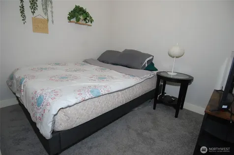 3217 Eastlake Avenue E Seattle WA 98102
