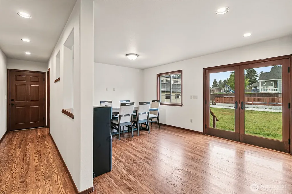 16915 32nd Avenue E Tacoma WA 98446