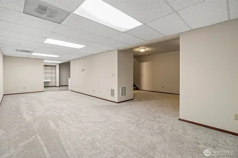 16915 32nd Avenue E Tacoma WA 98446