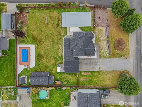 16915 32nd Avenue E Tacoma WA 98446