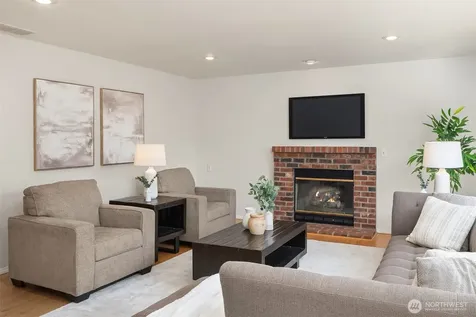 13150 NE 13150 NE 203rd Place Woodinville WA 98072