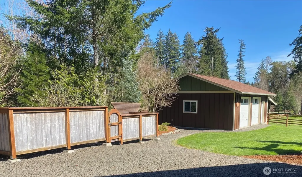 7436 Gallagher Cove Road NW Olympia WA 98502