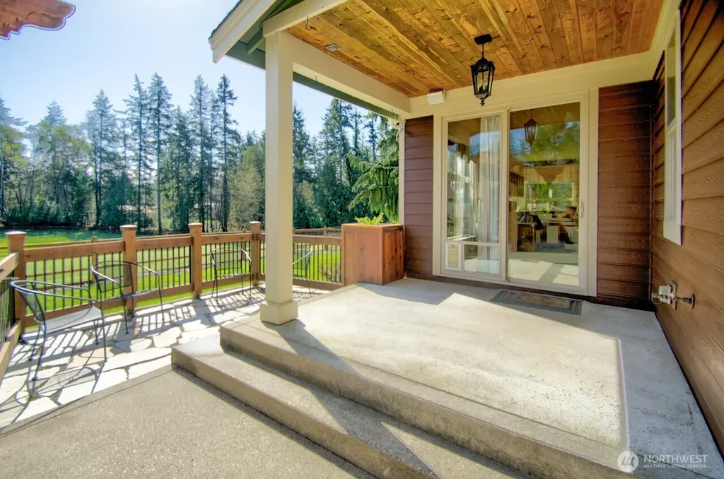 7436 Gallagher Cove Road NW Olympia WA 98502