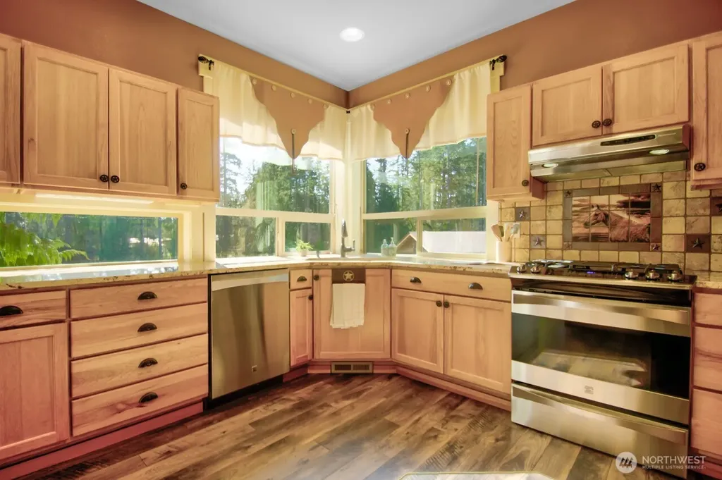 7436 Gallagher Cove Road NW Olympia WA 98502
