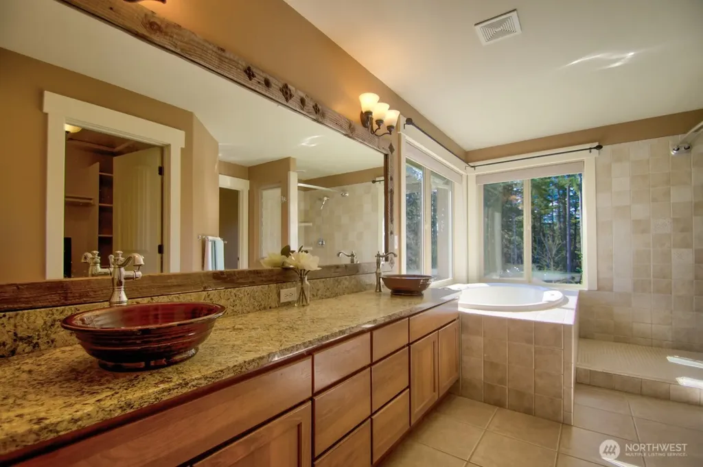 7436 Gallagher Cove Road NW Olympia WA 98502