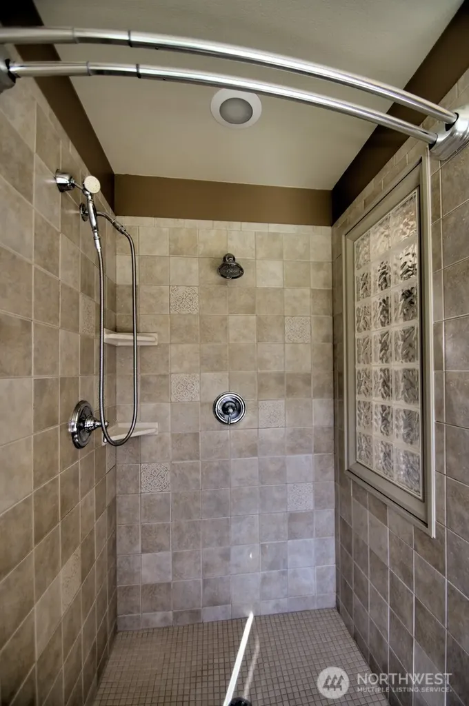 7436 Gallagher Cove Road NW Olympia WA 98502
