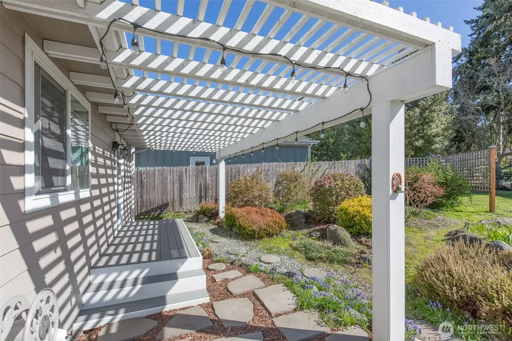 306 Taylor Boulevard Sequim WA 98382
