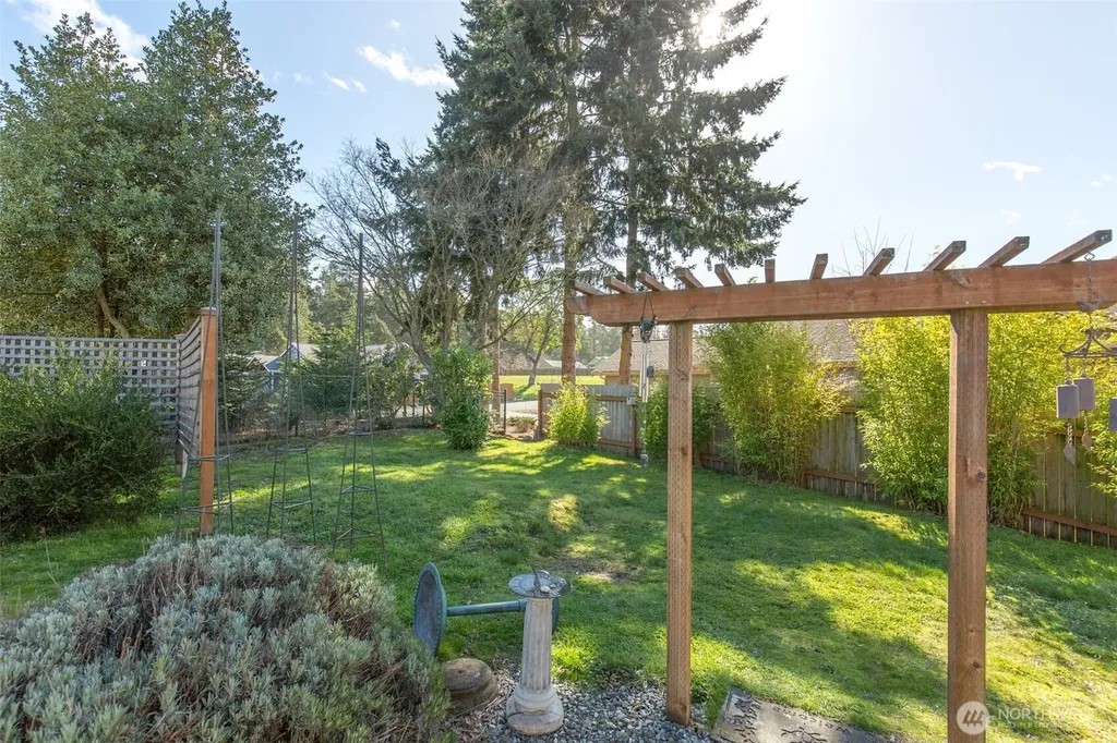 306 Taylor Boulevard Sequim WA 98382