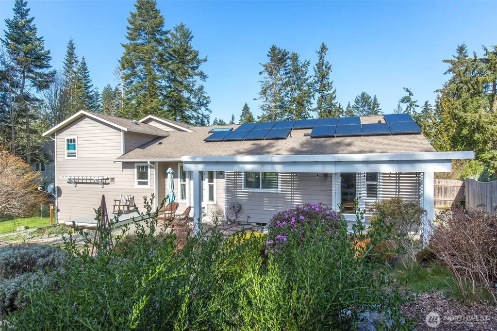 306 Taylor Boulevard Sequim WA 98382