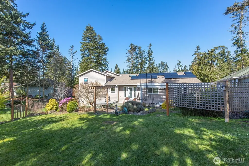 306 Taylor Boulevard Sequim WA 98382