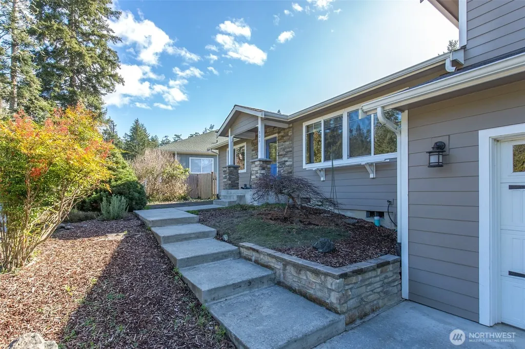 306 Taylor Boulevard Sequim WA 98382