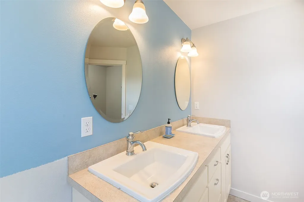 306 Taylor Boulevard Sequim WA 98382