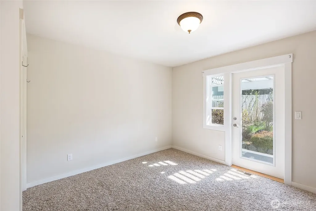 306 Taylor Boulevard Sequim WA 98382