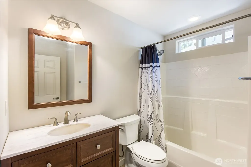 306 Taylor Boulevard Sequim WA 98382