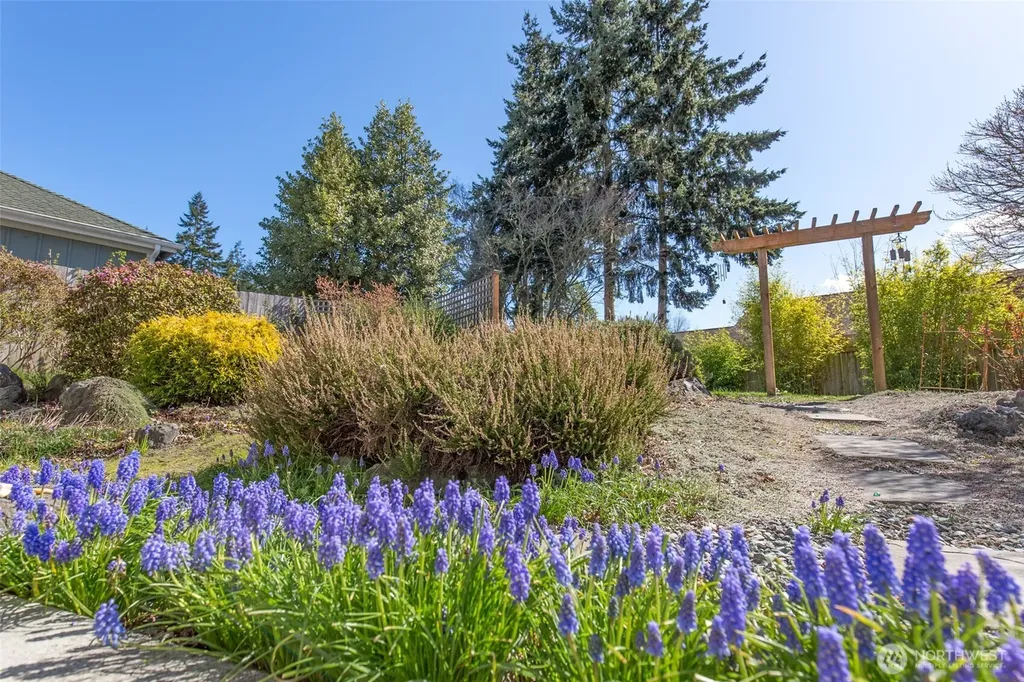 306 Taylor Boulevard Sequim WA 98382