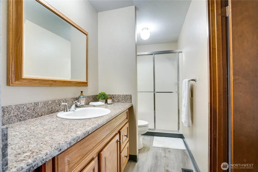 3023 Bridgeport Way W University Place WA 98466