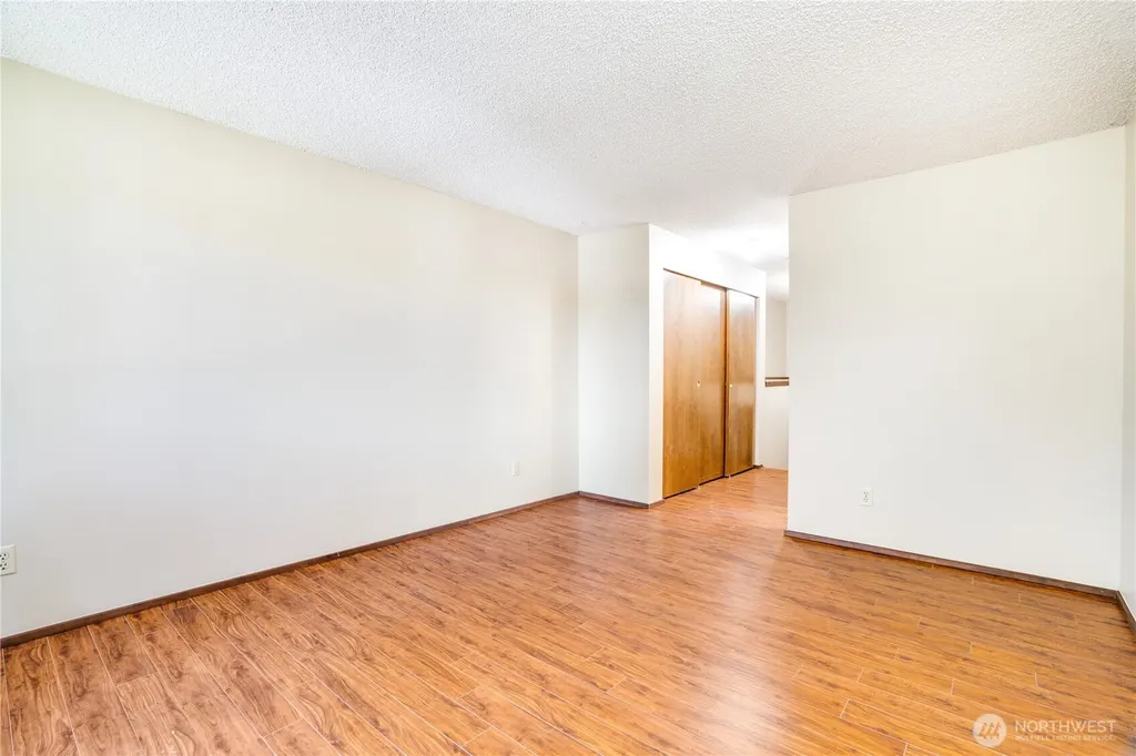 3023 Bridgeport Way W University Place WA 98466