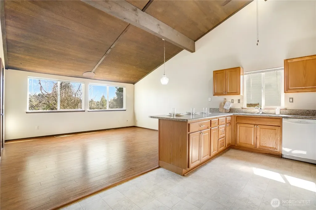 3023 Bridgeport Way W University Place WA 98466