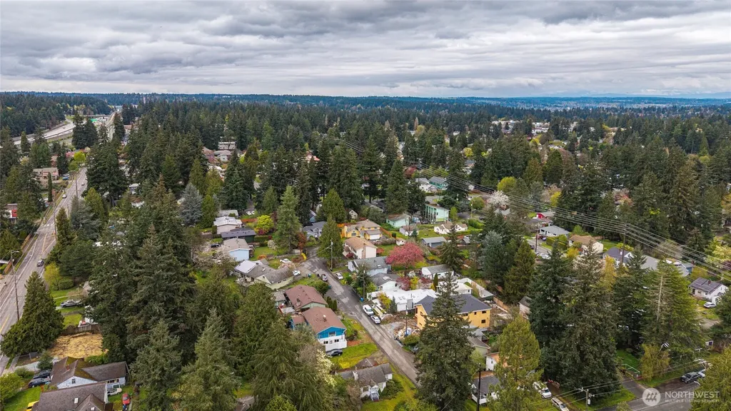 11515 7th Avenue NE Seattle WA 98125