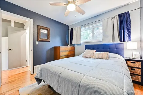11515 7th Avenue NE Seattle WA 98125