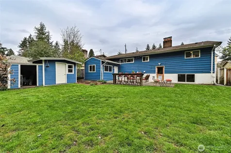 11515 7th Avenue NE Seattle WA 98125