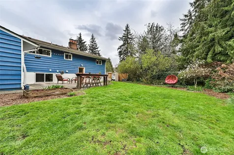 11515 7th Avenue NE Seattle WA 98125