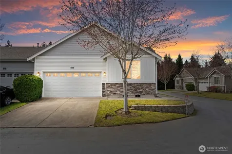 814 10th Street SE Puyallup WA 98372