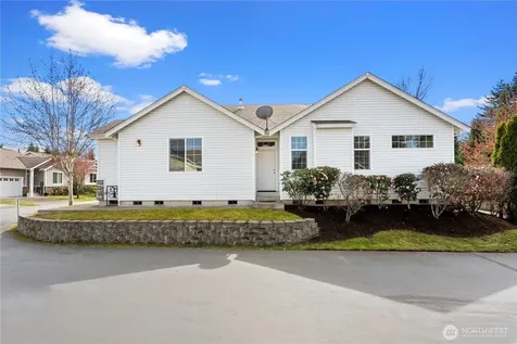 814 10th Street SE Puyallup WA 98372