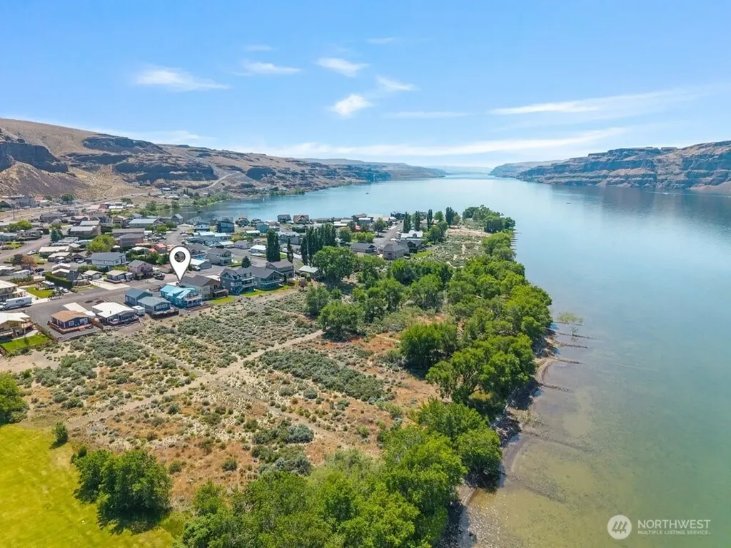958 River Drive SW Quincy WA 98848