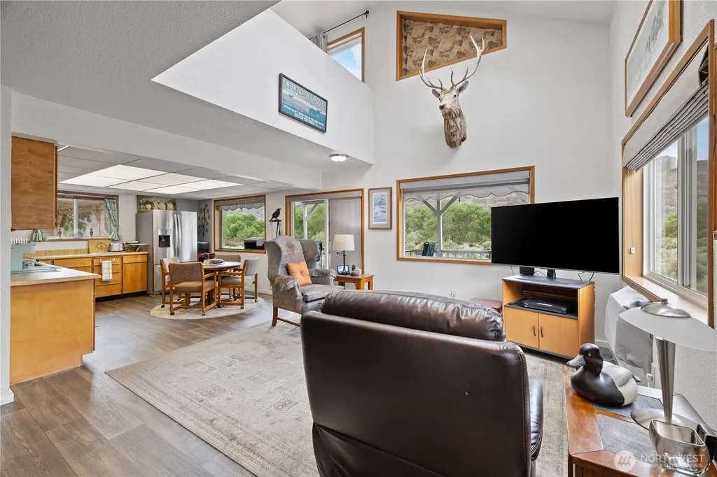 958 River Drive SW Quincy WA 98848